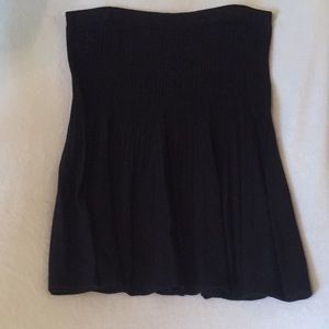 Calvin Kline black knit skirt